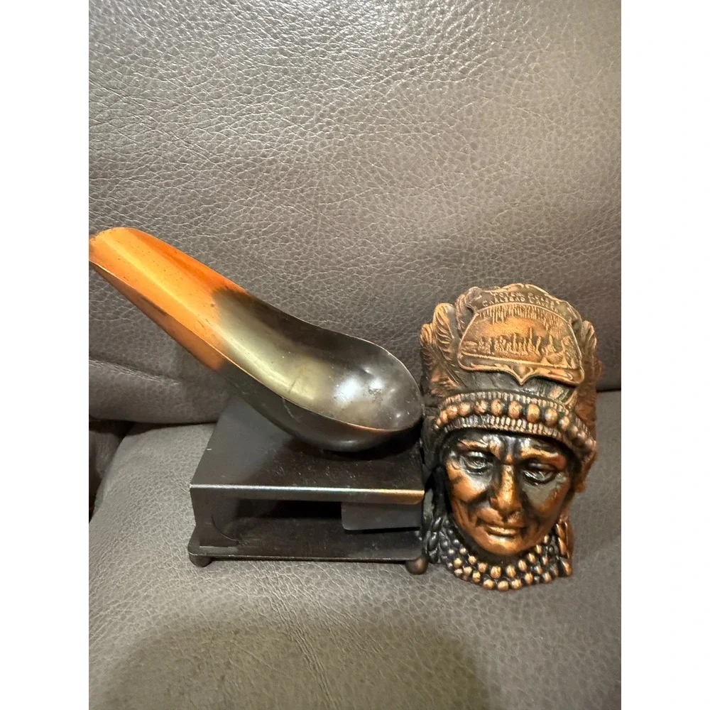 Vintage Adventurer Rusticated Briar Tobacco Pipe with Native American Chief‎